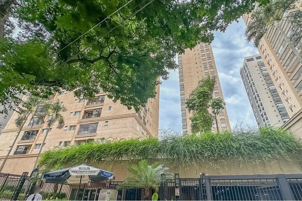 Apartamento, 3 quartos, 218 m² - Foto 1