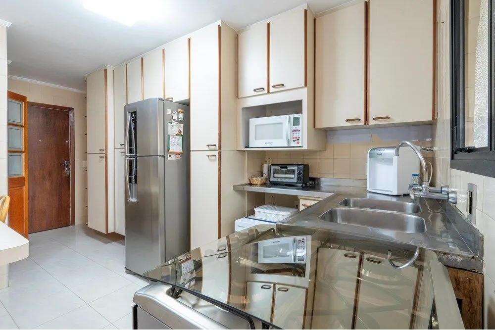 Apartamento, 3 quartos, 147 m² - Foto 2
