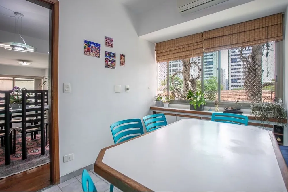 Apartamento, 3 quartos, 192 m² - Foto 1