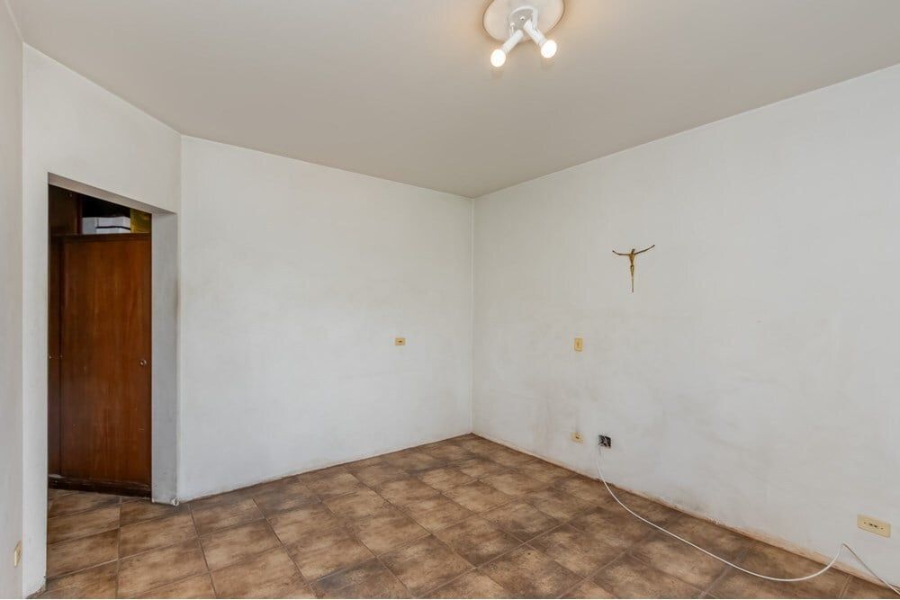 Apartamento à venda com 4 quartos, 209m² - Foto 1