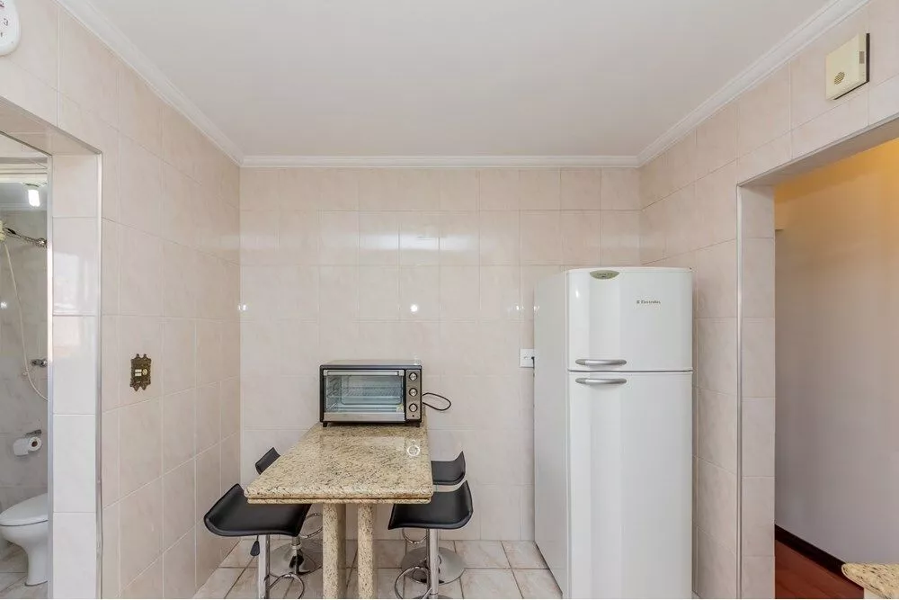 Apartamento à venda com 2 quartos, 80m² - Foto 4