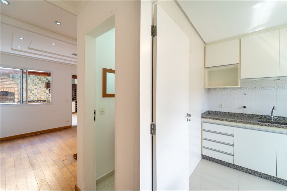 Casa de Condomínio à venda com 2 quartos, 67m² - Foto 1