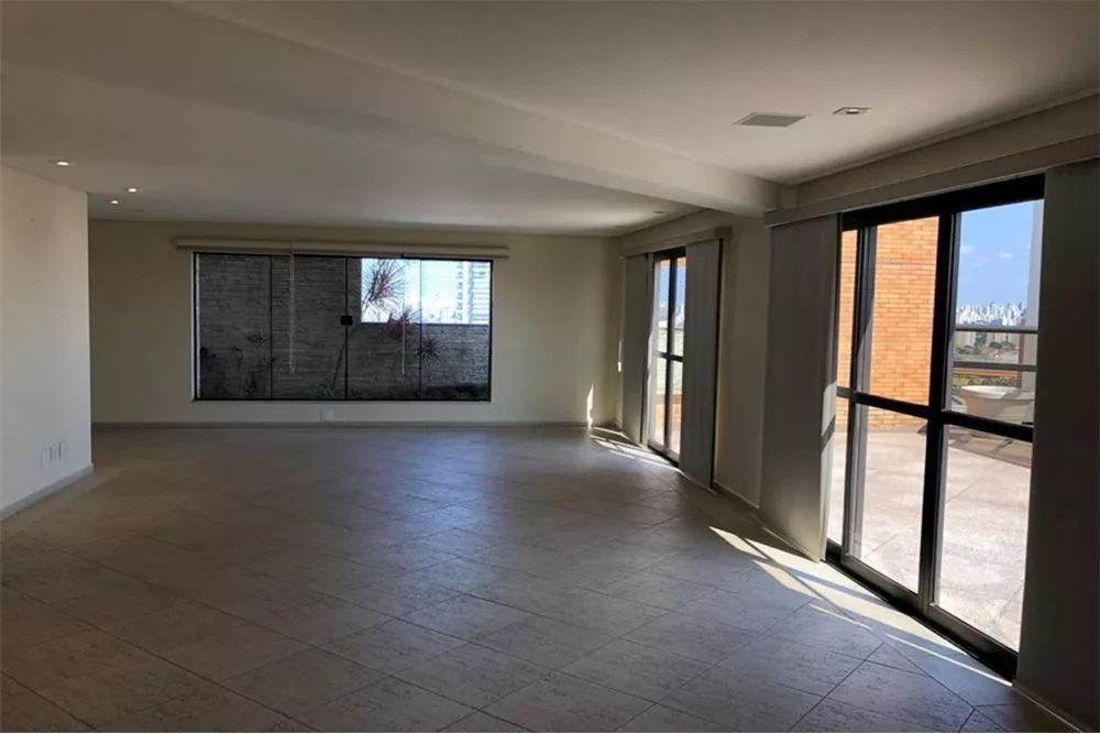 Cobertura à venda com 4 quartos, 450m² - Foto 8