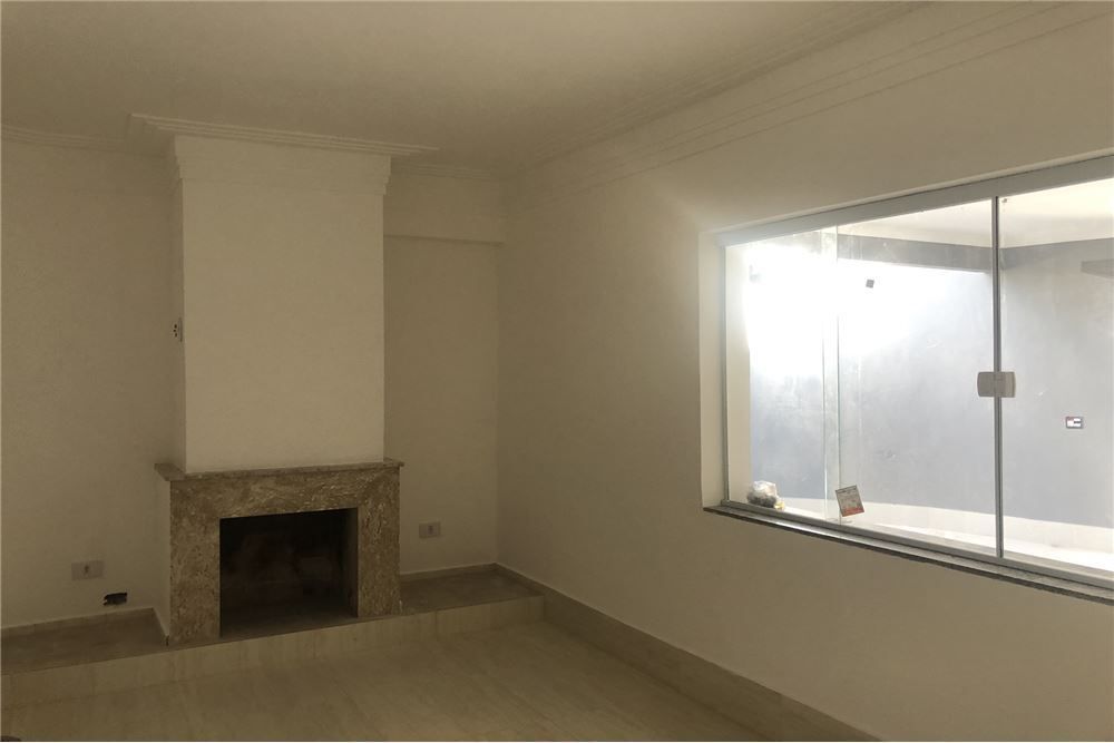 Casa de Condomínio à venda com 3 quartos, 170m² - Foto 1