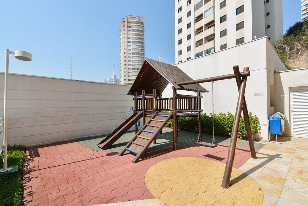 Apartamento, 3 quartos, 156 m² - Foto 2
