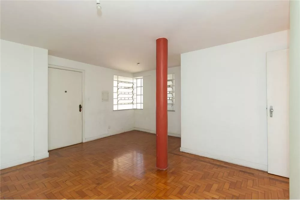 Apartamento à venda com 2 quartos, 60m² - Foto 1