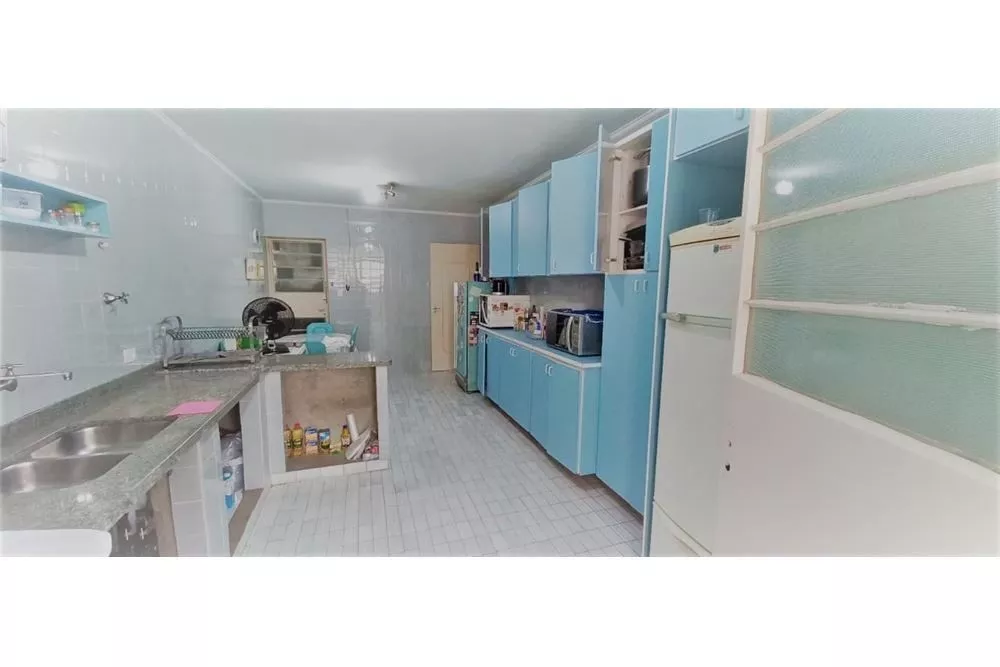 Apartamento à venda com 3 quartos, 155m² - Foto 3