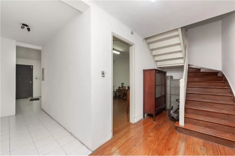 Casa de Condomínio à venda com 4 quartos, 317m² - Foto 12