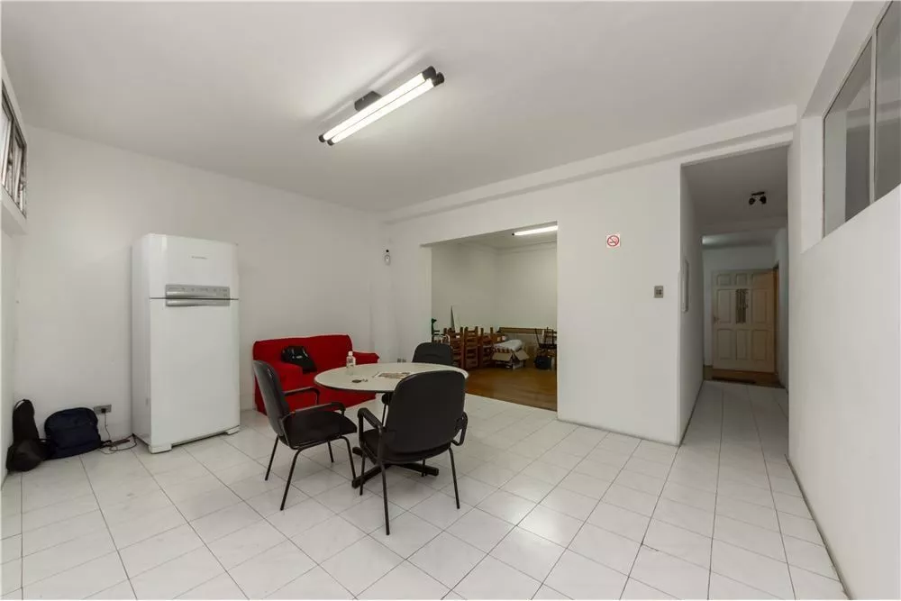 Casa de Condomínio à venda com 4 quartos, 317m² - Foto 16