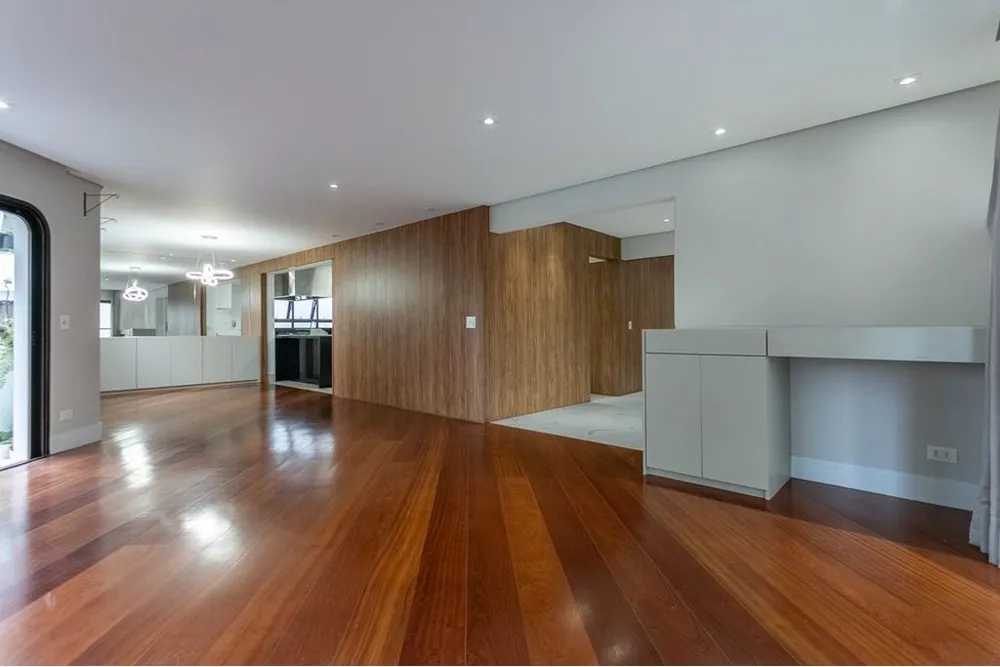 Apartamento, 4 quartos, 195 m² - Foto 1