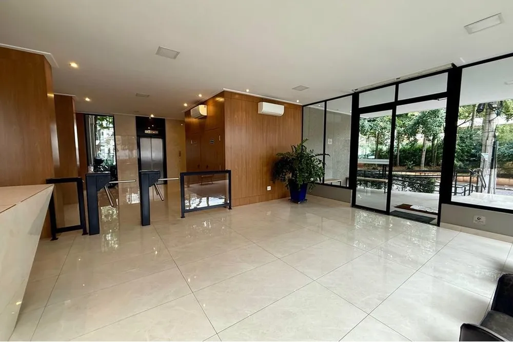 Sala-Conjunto, 328 m² - Foto 1