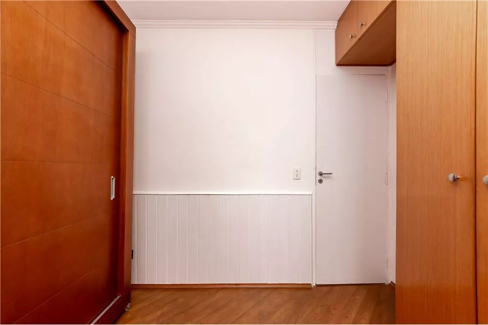 Apartamento à venda com 3 quartos, 71m² - Foto 2