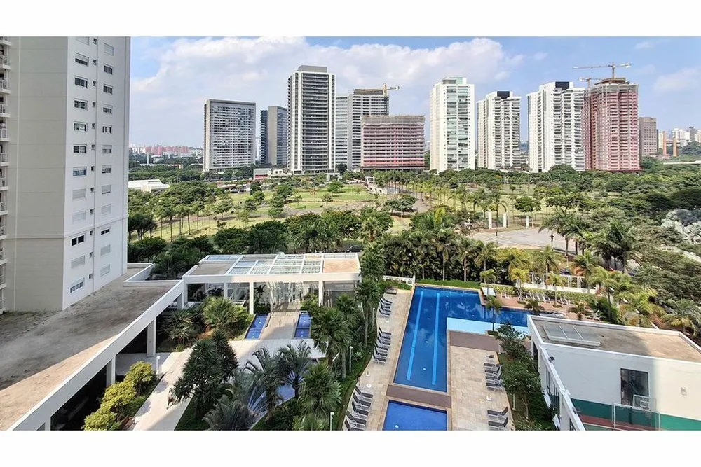 Apartamento, 3 quartos, 241 m² - Foto 1