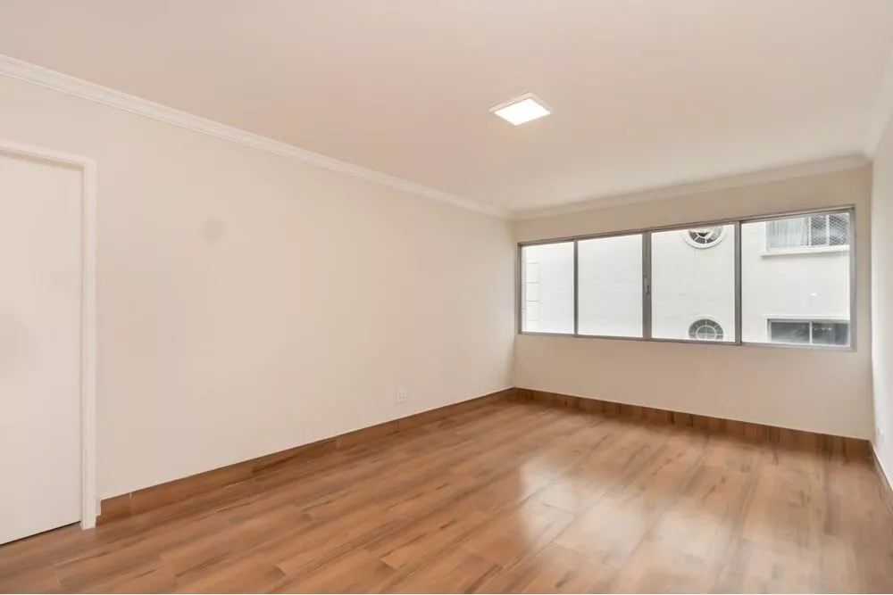 Apartamento à venda com 3 quartos, 83m² - Foto 1