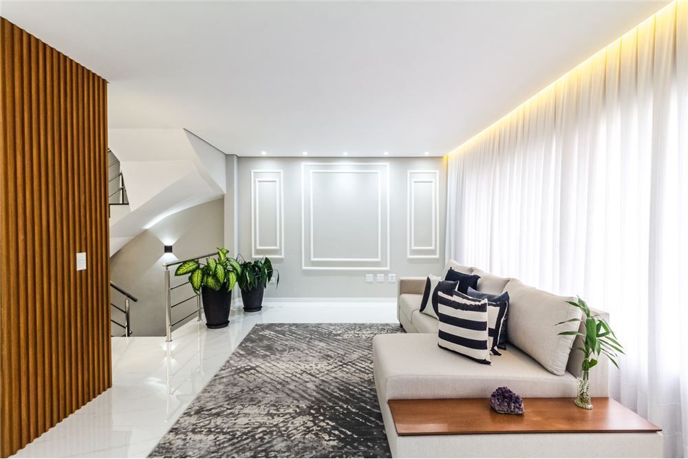 Casa de Condomínio à venda com 3 quartos, 206m² - Foto 1