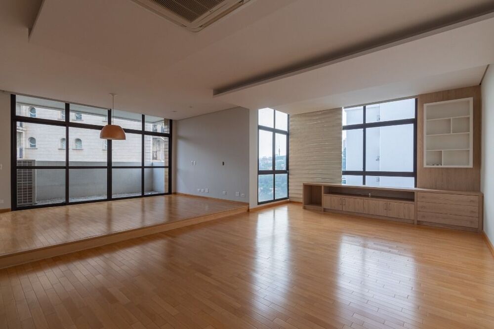 Apartamento, 3 quartos, 280 m² - Foto 1