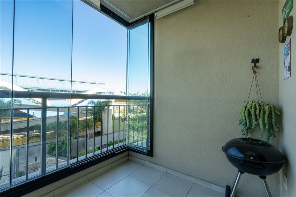 Apartamento, 2 quartos, 69 m² - Foto 2