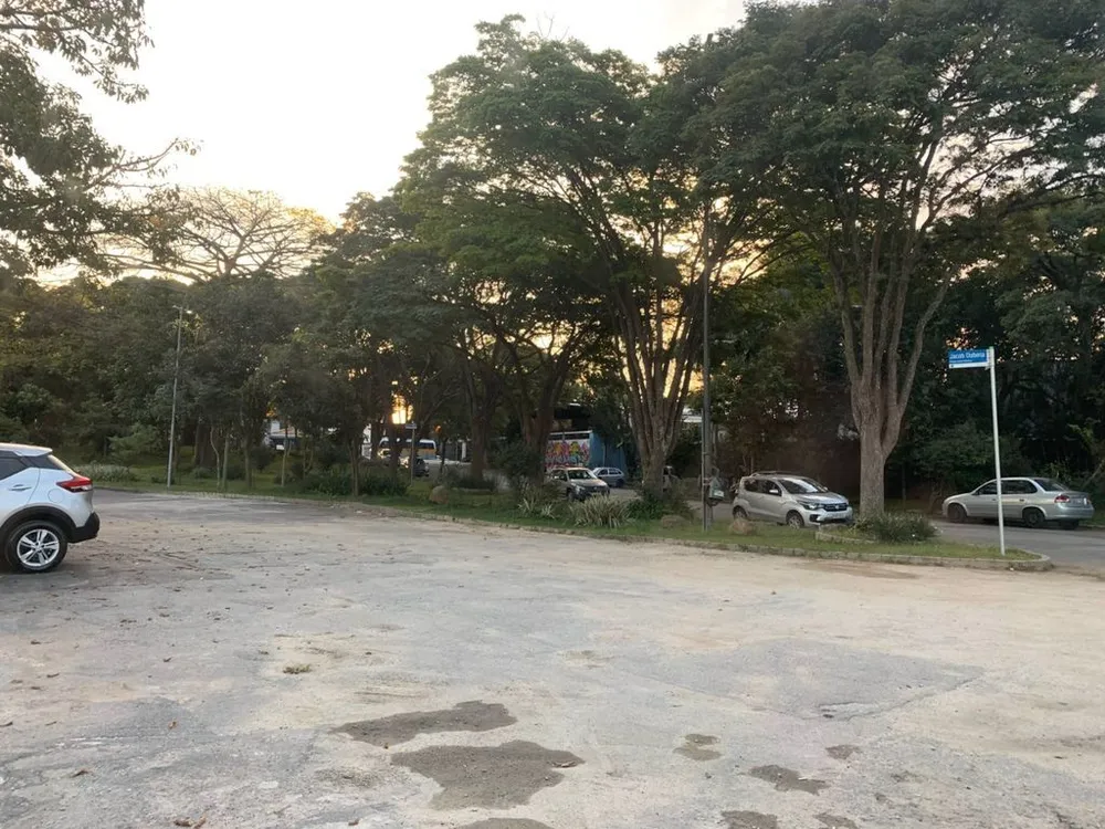 Loteamento e Condomínio - Foto 7