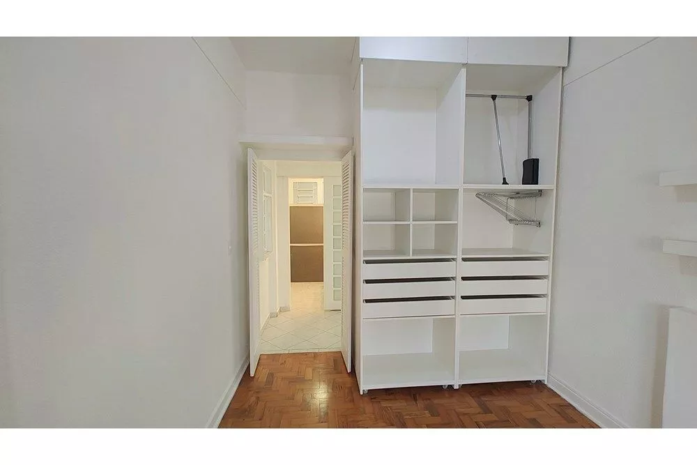 Apartamento à venda com 2 quartos, 75m² - Foto 10