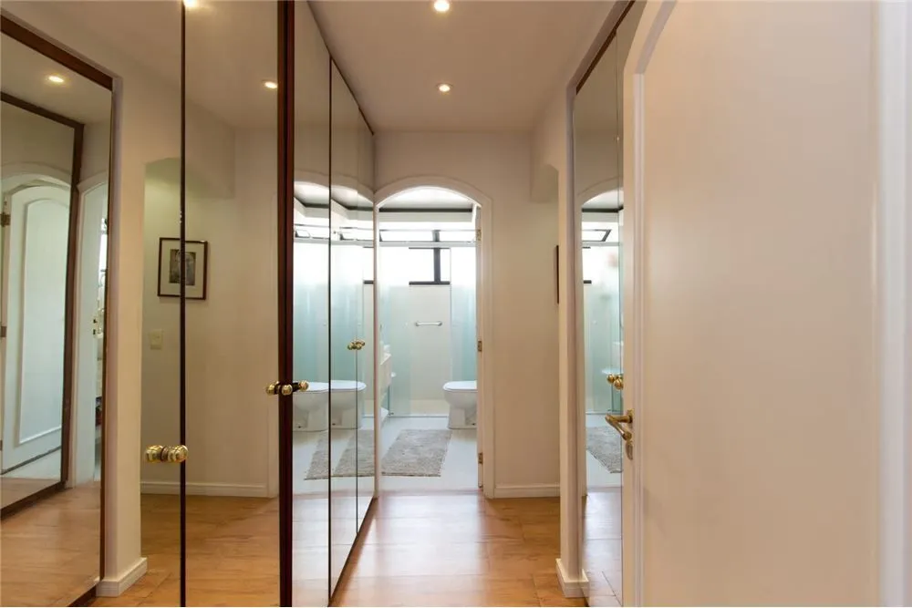 Apartamento, 3 quartos, 155 m² - Foto 1