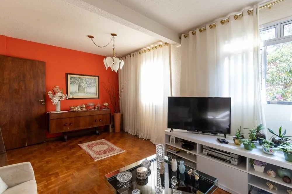 Apartamento à venda com 2 quartos, 65m² - Foto 1