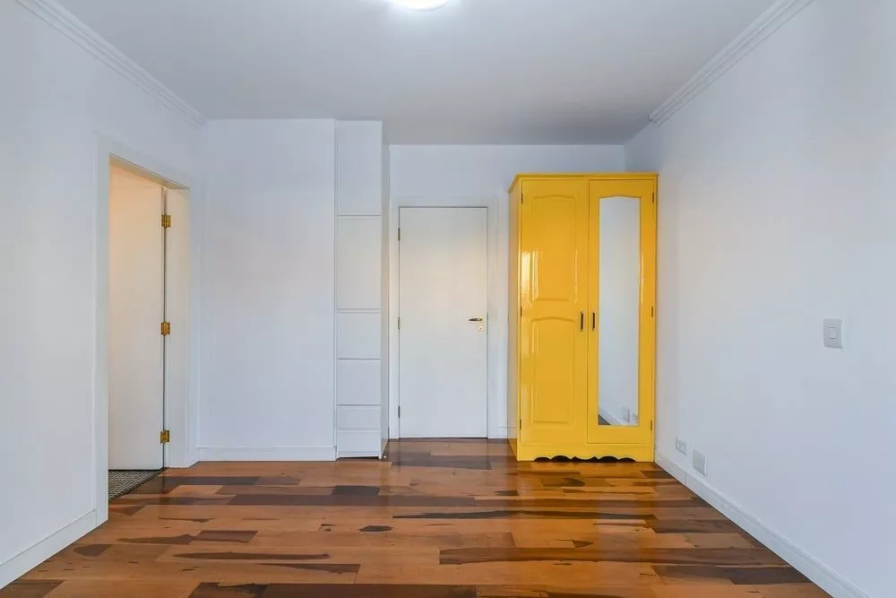 Apartamento à venda com 4 quartos, 254m² - Foto 4