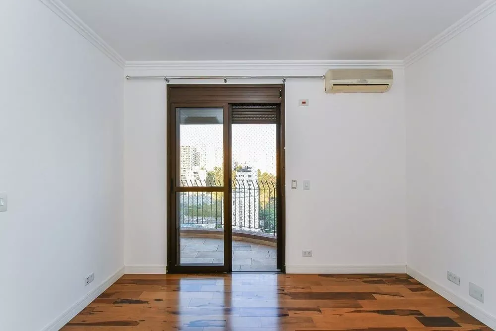 Apartamento à venda com 4 quartos, 254m² - Foto 3