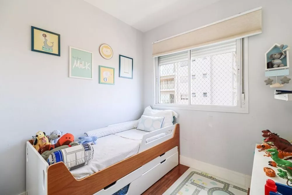 Apartamento à venda com 3 quartos, 134m² - Foto 4