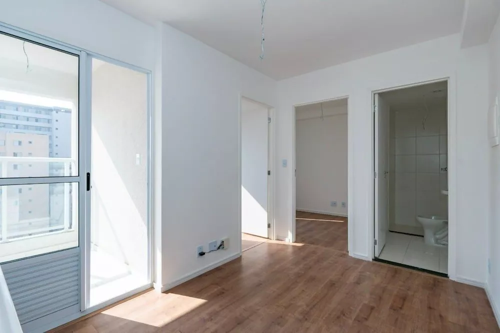 Apartamento à venda com 3 quartos, 205m² - Foto 2