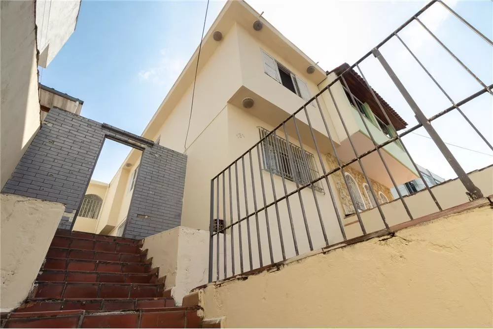 Casa de Condomínio à venda com 3 quartos, 167m² - Foto 1