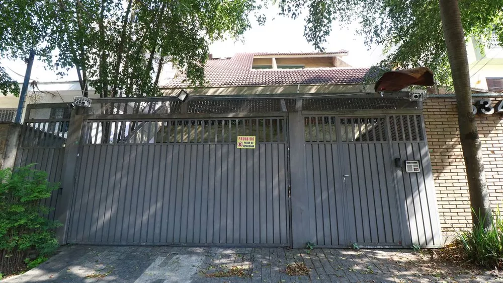 Casa de Condomínio à venda com 5 quartos, 337m² - Foto 2