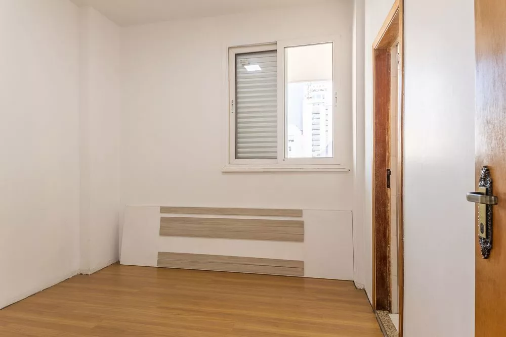 Apartamento à venda com 3 quartos, 116m² - Foto 4