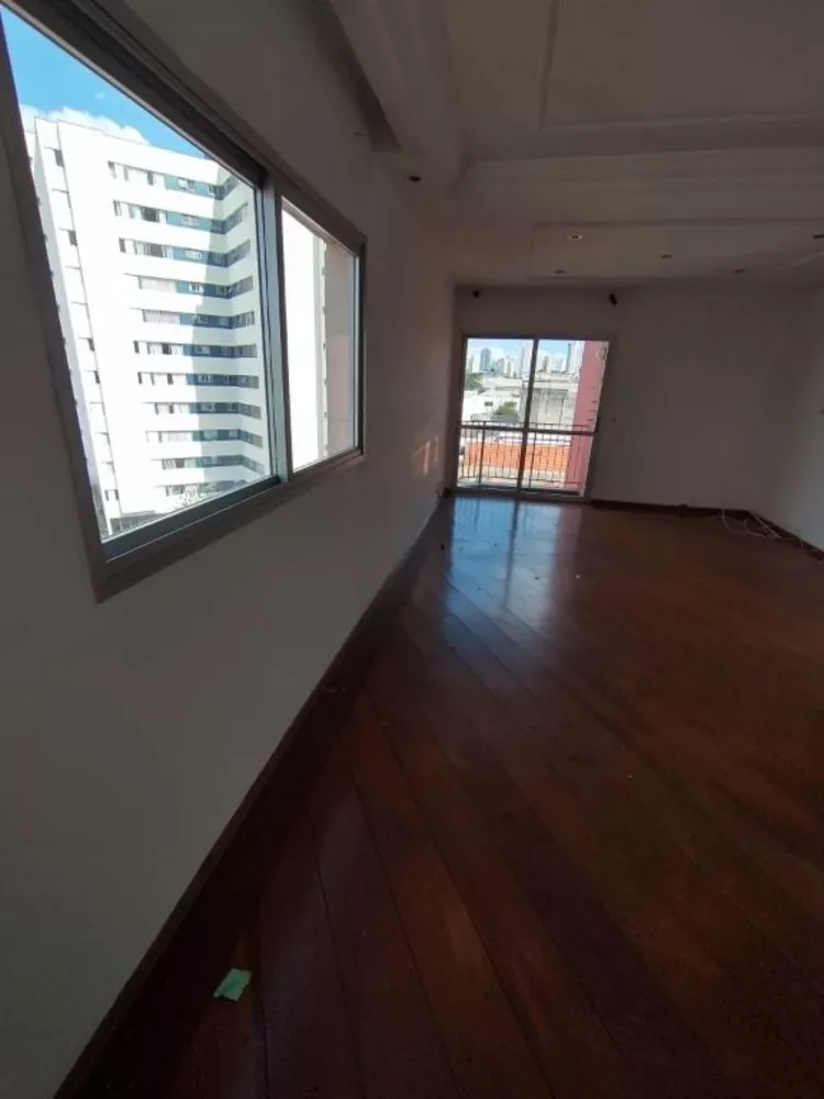 Apartamento à venda com 3 quartos, 107m² - Foto 2