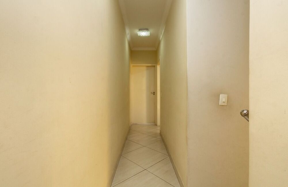 Casa à venda com 3 quartos, 200m² - Foto 3