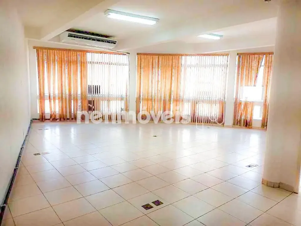 Sala-Conjunto, 282 m² - Foto 1
