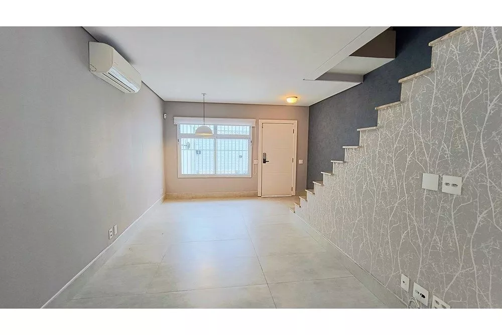 Casa de Condomínio à venda com 2 quartos, 120m² - Foto 4