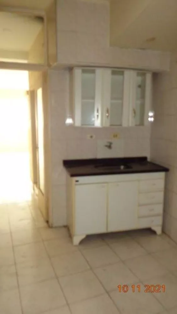 Apartamento à venda com 1 quarto, 32m² - Foto 4