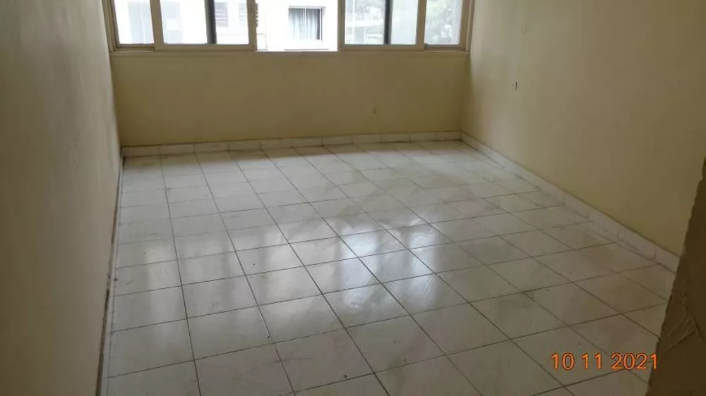 Apartamento à venda com 1 quarto, 32m² - Foto 1