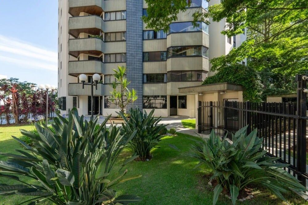 Apartamento à venda com 2 quartos, 132m² - Foto 3
