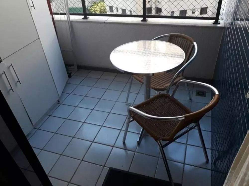 Apartamento para alugar com 1 quarto, 46m² - Foto 6