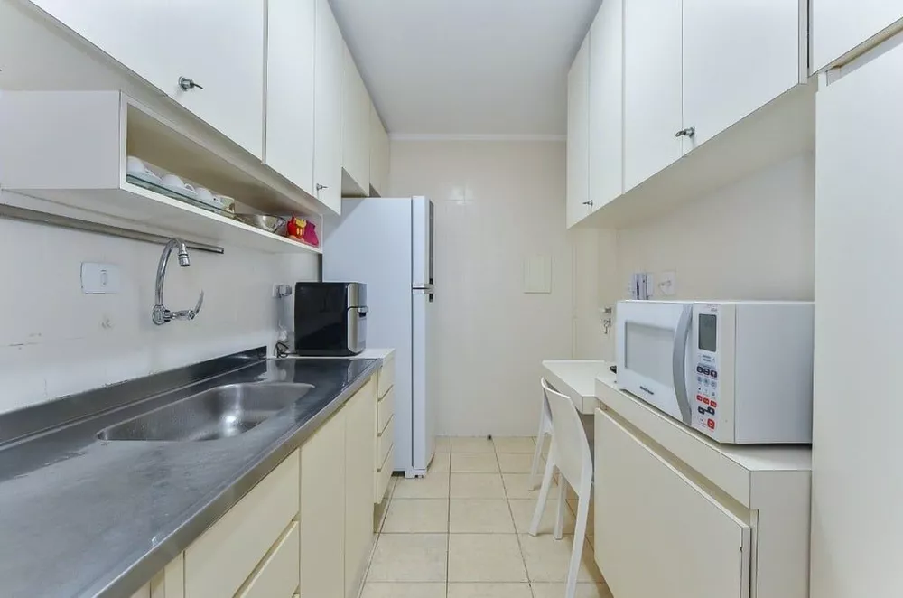 Apartamento à venda com 1 quarto, 62m² - Foto 2