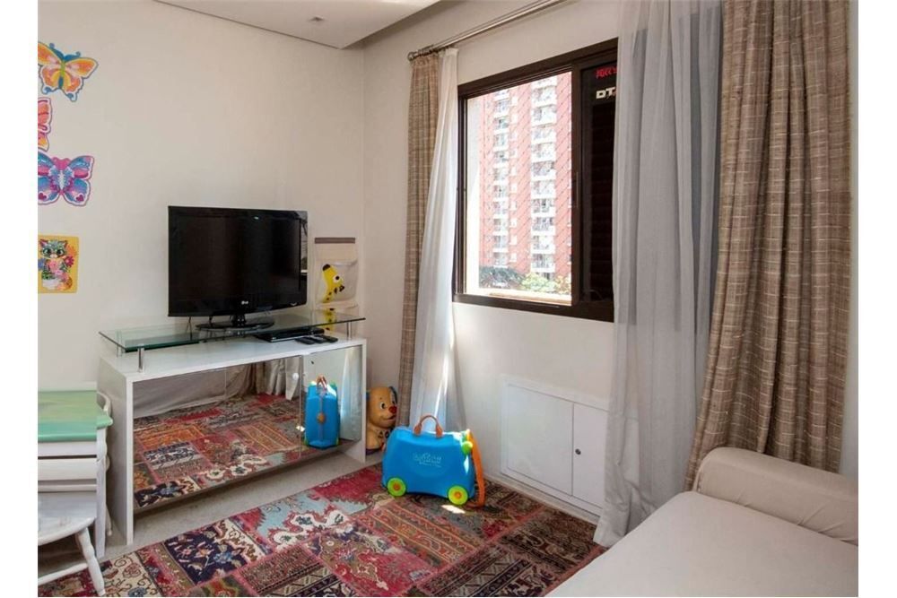 Apartamento, 4 quartos, 200 m² - Foto 31