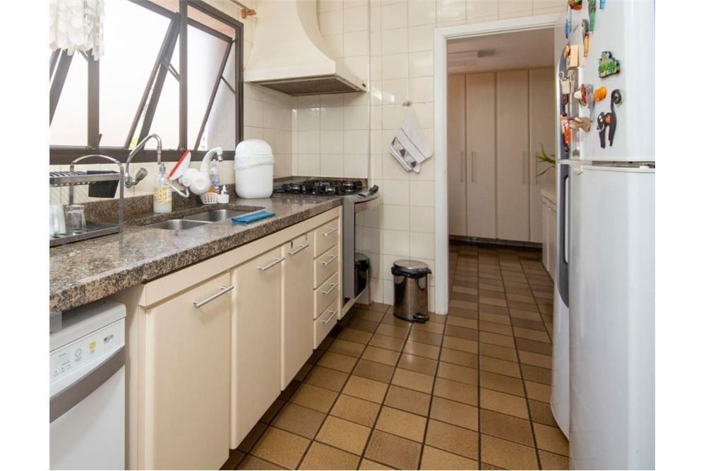 Apartamento, 4 quartos, 200 m² - Foto 24