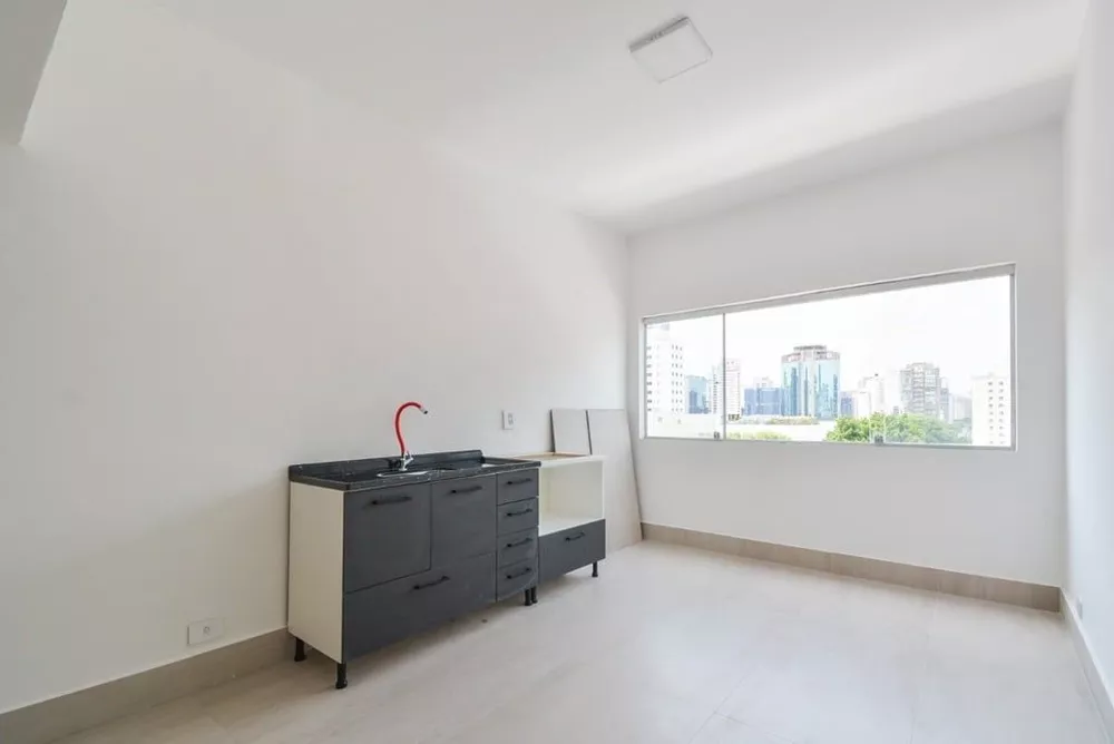 Apartamento à venda com 2 quartos, 75m² - Foto 2