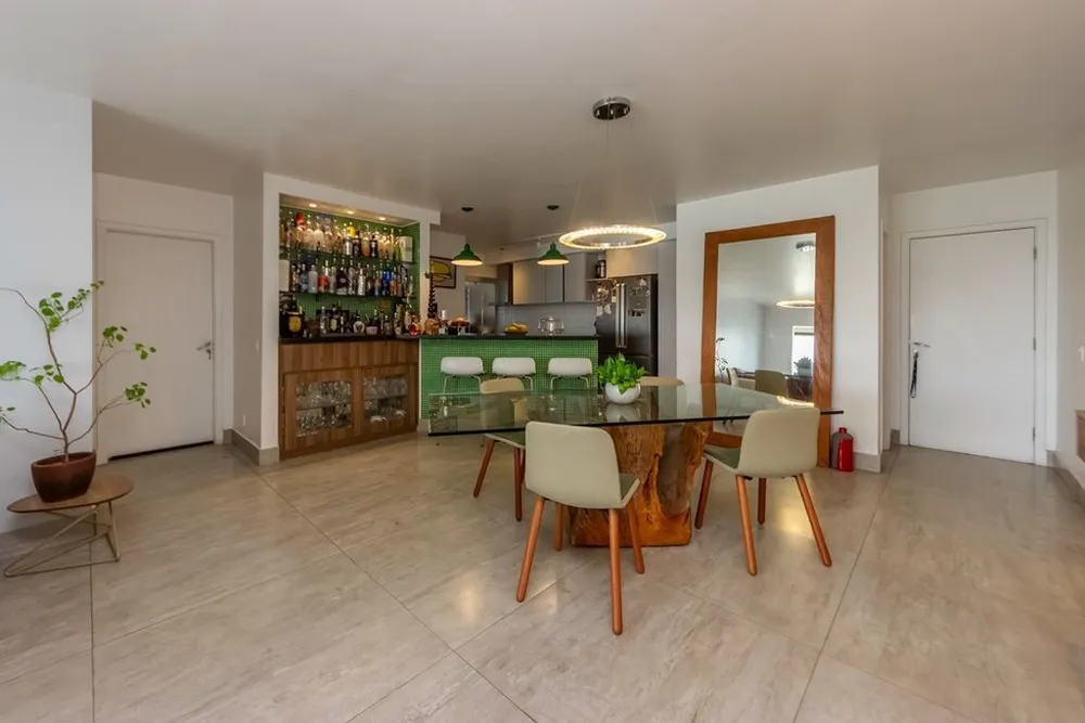 Apartamento, 2 quartos, 105 m² - Foto 1