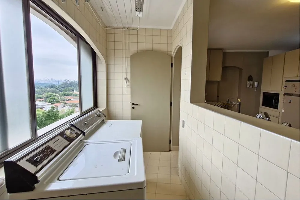Apartamento, 3 quartos, 224 m² - Foto 2
