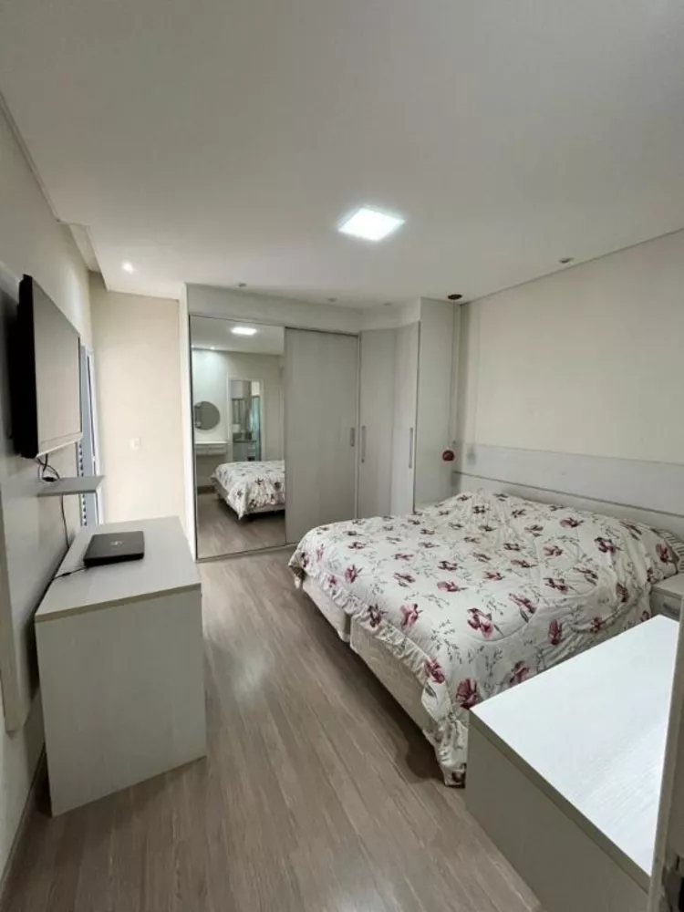 Apartamento à venda com 3 quartos, 107m² - Foto 7