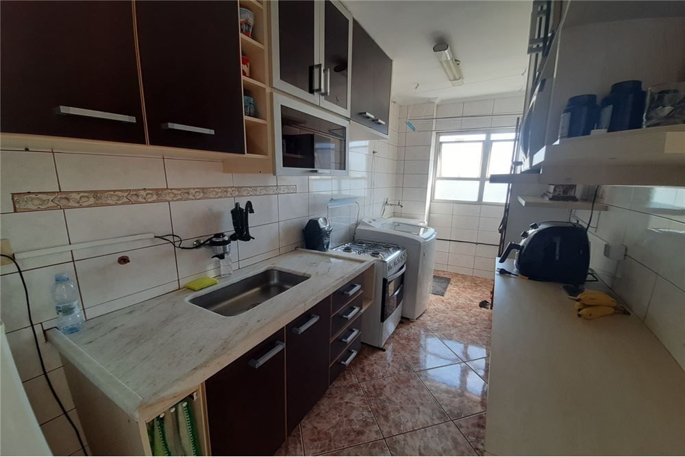 Apartamento à venda com 1 quarto, 40m² - Foto 12