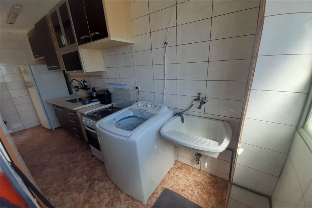 Apartamento à venda com 1 quarto, 40m² - Foto 11