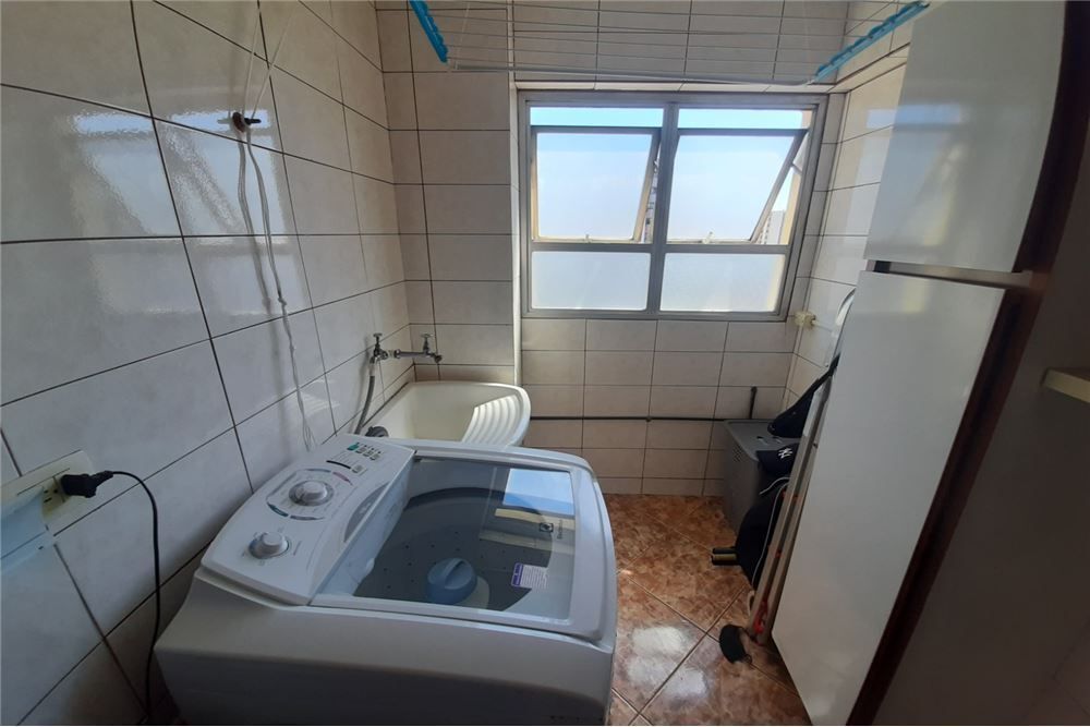 Apartamento à venda com 1 quarto, 40m² - Foto 10